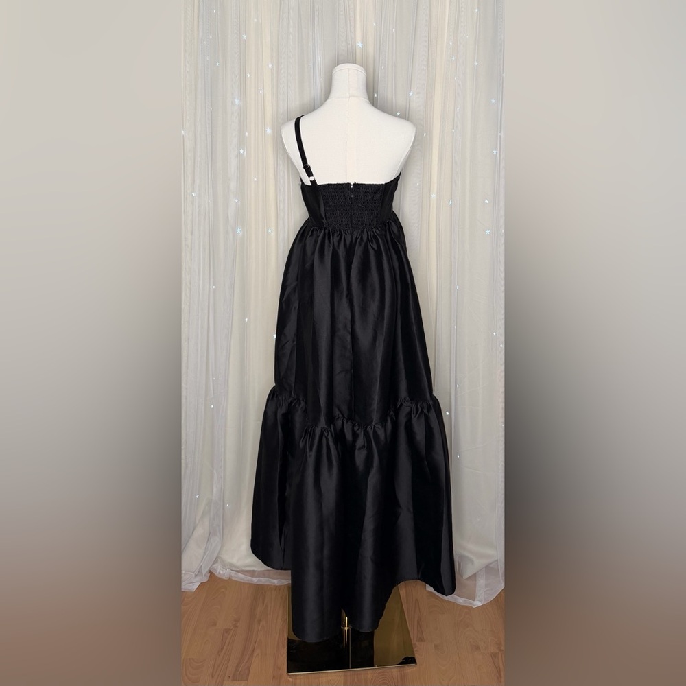 Like New Petal & Pup Betina Bow Front Maxi Dress Black - Picture 4 of 7